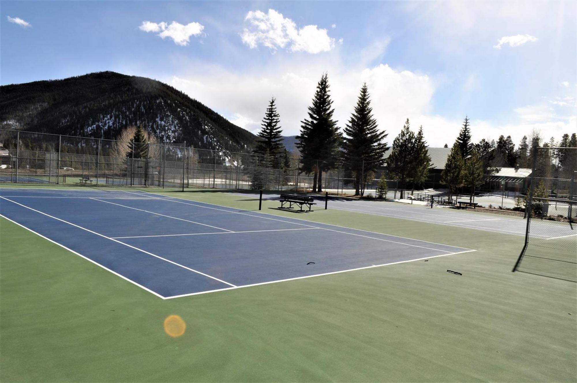 Tennis Townhome 2 Bd 25 Ba Ttmr كيستون المظهر الخارجي الصورة