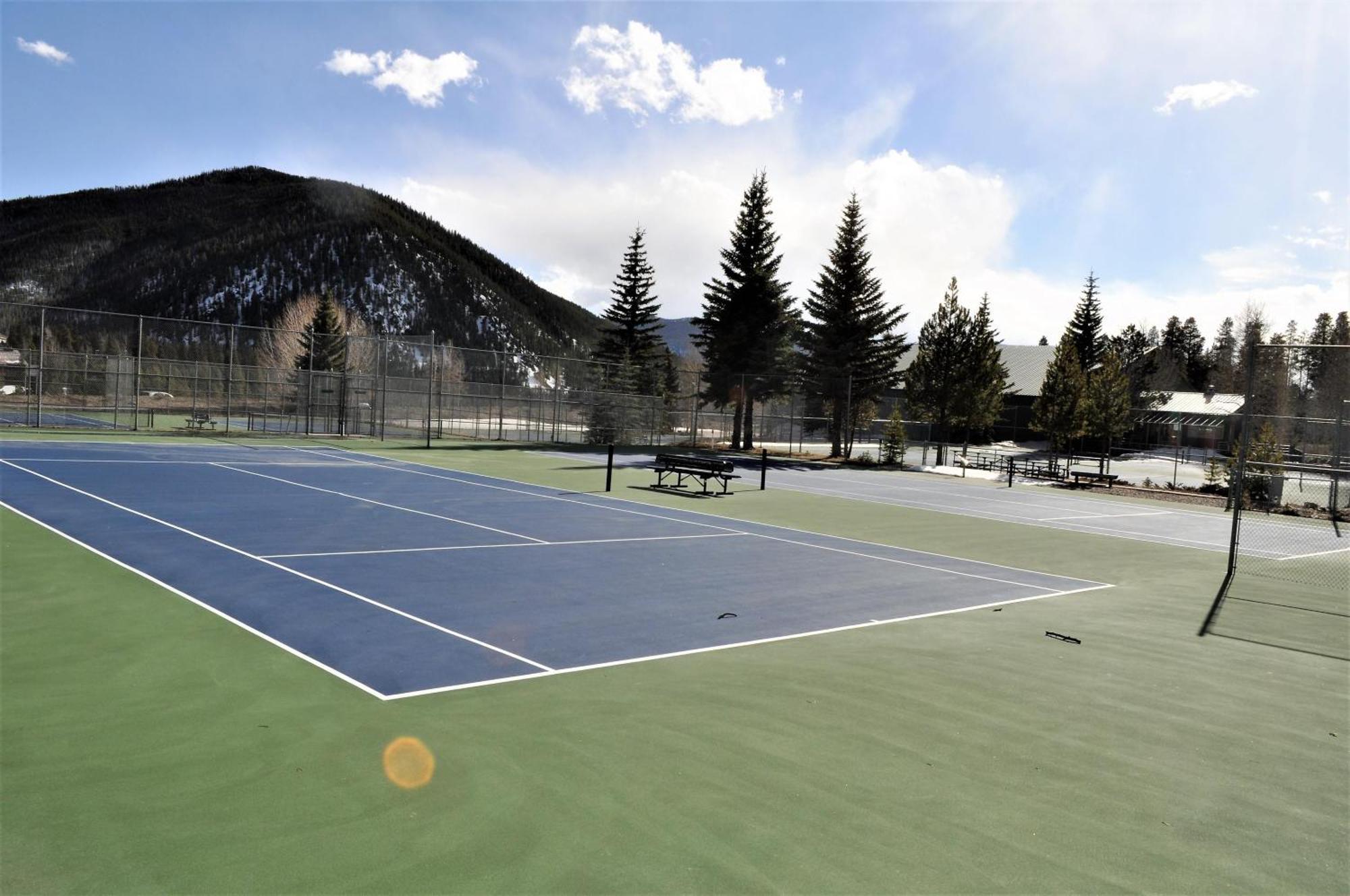 Tennis Townhome 2 Bd 25 Ba Ttmr كيستون المظهر الخارجي الصورة
